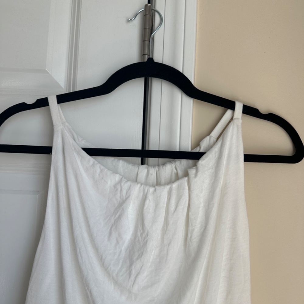 Cabi Tank - Picture 2 of 4